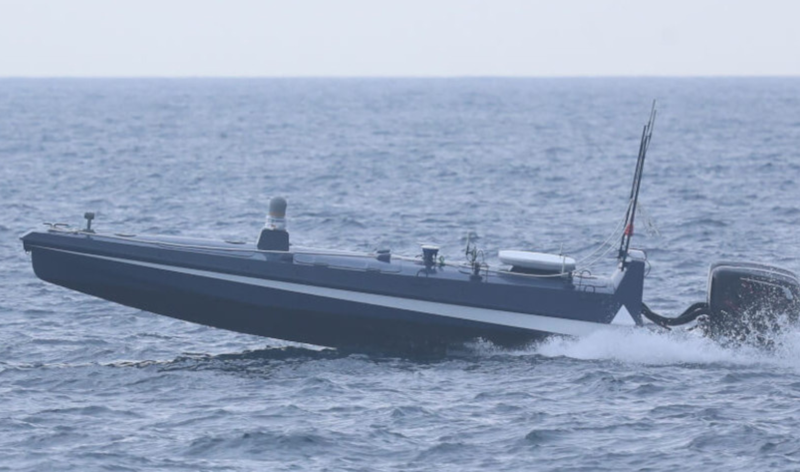 台湾が新型の水上ドローンを公開 - Kuaiqi USV